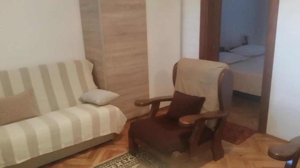 Apartment B&K Raslina Dış mekan fotoğraf