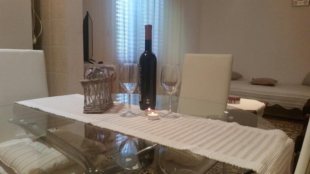 Apartment B&K Raslina Dış mekan fotoğraf